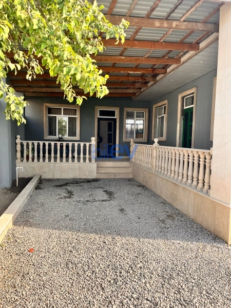 Satış 4 otaqlı Həyət evi  110m², Bakı