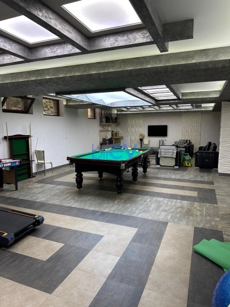 Satış 6 otaqlı Villa  650m², Bakı
