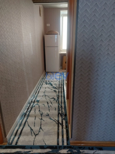 Aylıq Kirayə 3 otaqlı Köhnə Tikili bina evi  70m², Bakı
