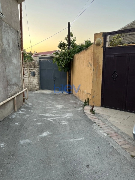 Satış 7 otaqlı Həyət evi  200m², Bakı
