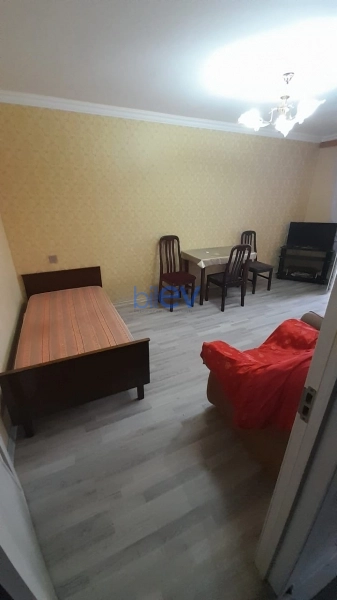 Aylıq Kirayə 2 otaqlı Köhnə Tikili bina evi  50m², Bakı
