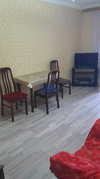 Aylıq Kirayə 2 otaqlı Köhnə Tikili bina evi  50m², Bakı