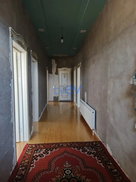 Satış 4 otaqlı Yeni Tikili bina evi  130m², Bakı