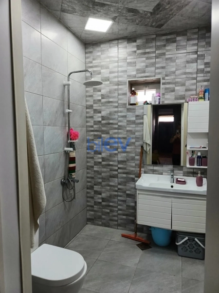 Satış 4 otaqlı Yeni Tikili bina evi  130m², Bakı