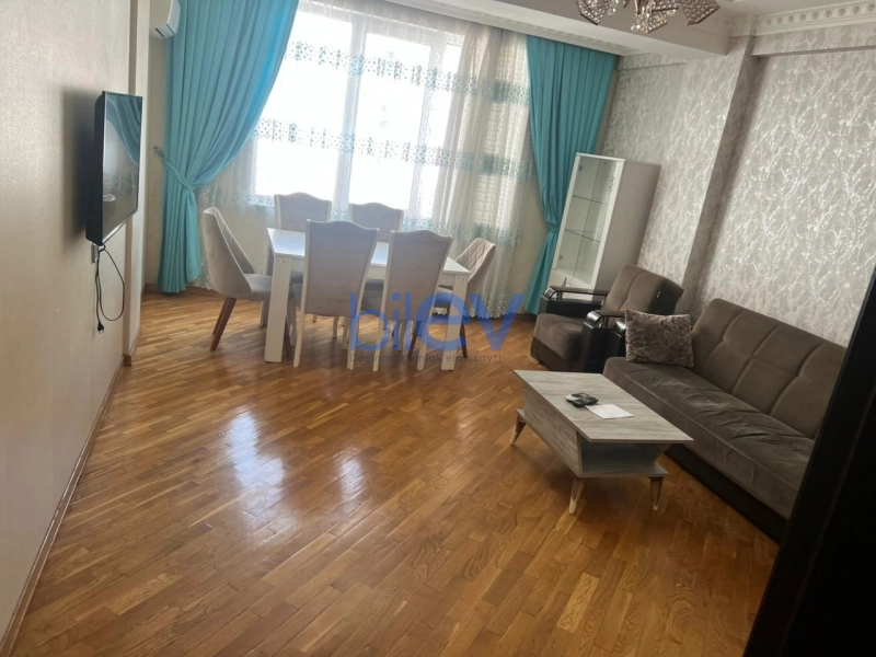 Aylıq Kirayə 2 otaqlı Yeni Tikili bina evi  70m², Bakı