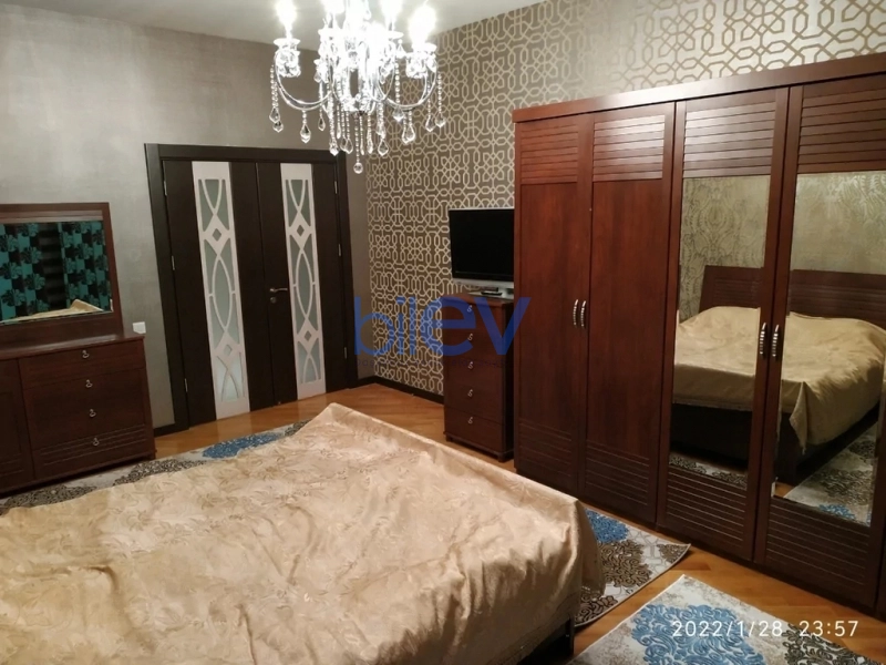 Aylıq Kirayə 1 otaqlı Yeni Tikili bina evi  75m², Bakı