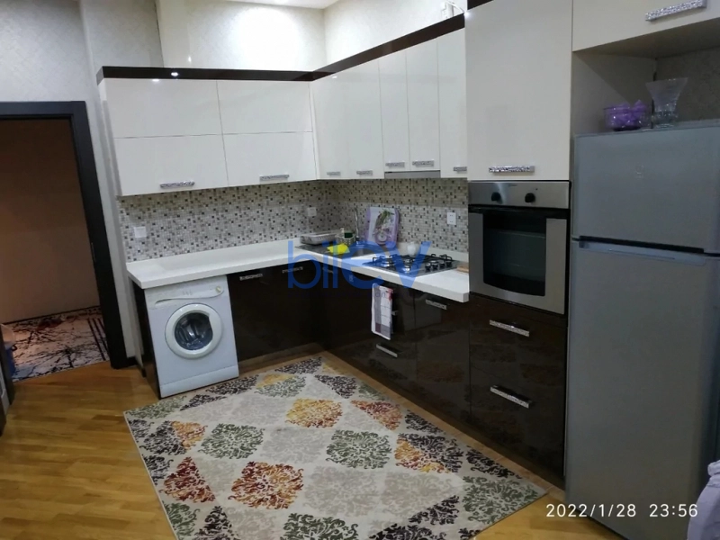 Aylıq Kirayə 1 otaqlı Yeni Tikili bina evi  75m², Bakı