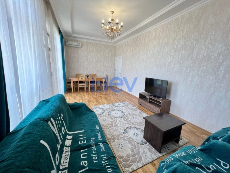 Aylıq Kirayə 3 otaqlı Yeni Tikili bina evi  105m², Bakı