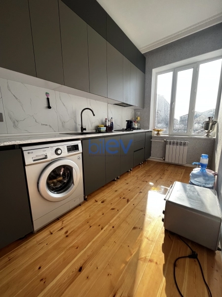 Satış 4 otaqlı Yeni Tikili bina evi  120m², Bakı