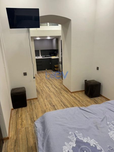 Satış 2 otaqlı Köhnə Tikili bina evi  35m², Bakı