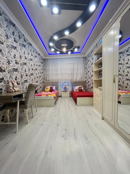 Satış 3 otaqlı Həyət evi  130m², Bakı