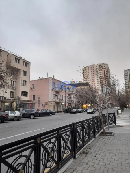 Satış 1 otaqlı Köhnə Tikili bina evi  20m², Bakı