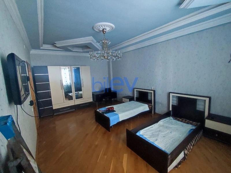 Aylıq Kirayə 3 otaqlı Köhnə Tikili bina evi  120m², Bakı