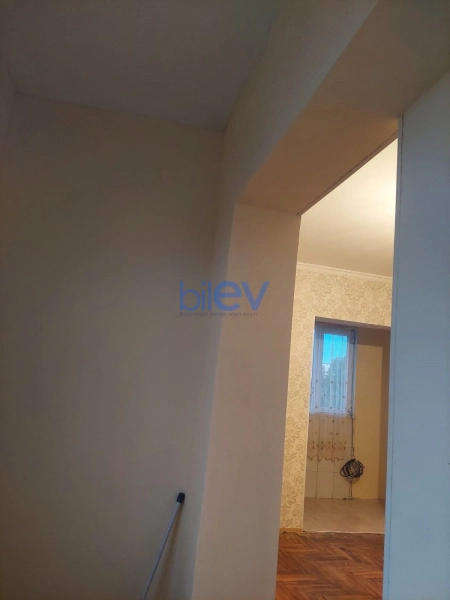 Aylıq Kirayə 2 otaqlı Köhnə Tikili bina evi  50m², Bakı