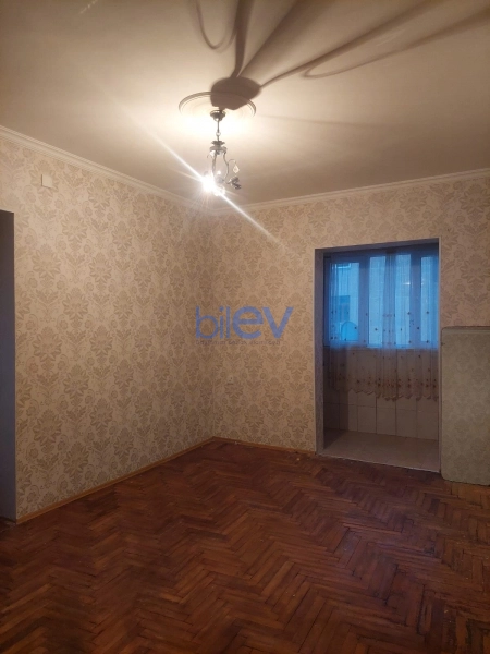 Aylıq Kirayə 2 otaqlı Köhnə Tikili bina evi  50m², Bakı