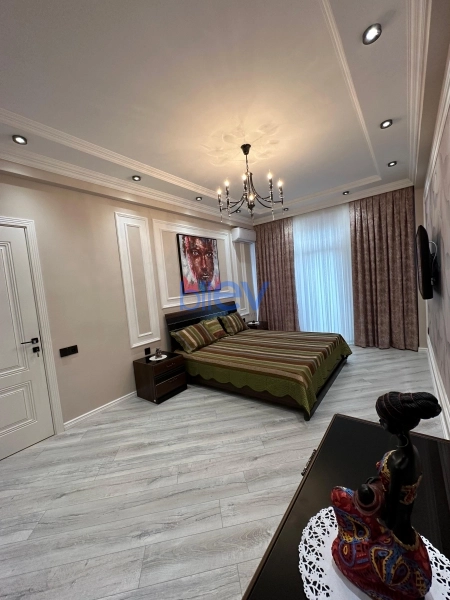 Aylıq Kirayə 2 otaqlı Yeni Tikili bina evi  85m², Bakı