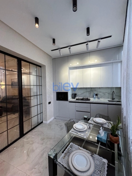 Aylıq Kirayə 2 otaqlı Yeni Tikili bina evi  85m², Bakı