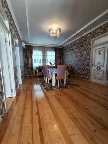 Günlük Kirayə 6 otaqlı Bağ evi  800m², İsmayıllı