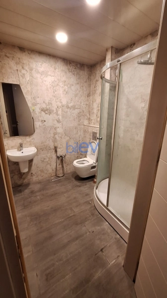 Aylıq Kirayə 2 otaqlı Yeni Tikili bina evi  96m², Bakı