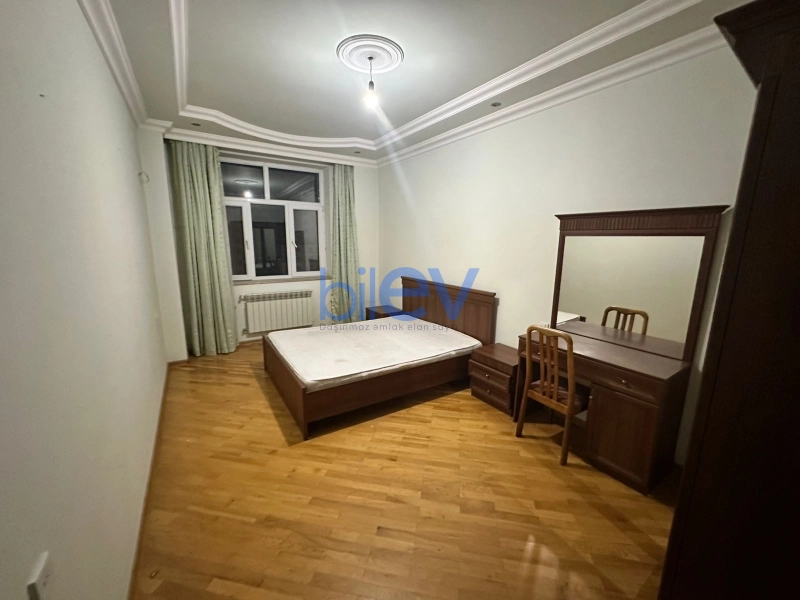 Aylıq Kirayə 2 otaqlı Yeni Tikili bina evi  90m², Bakı