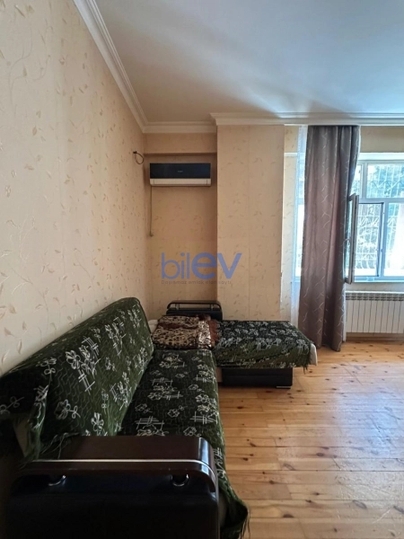 Aylıq Kirayə 3 otaqlı Yeni Tikili bina evi  68m², Bakı