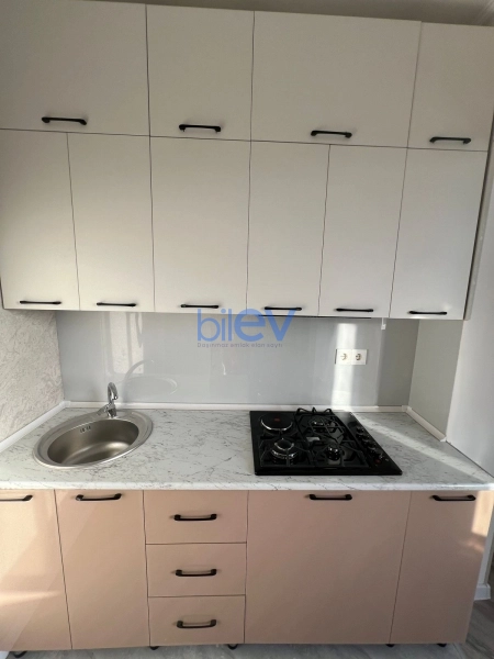 Aylıq Kirayə 2 otaqlı Köhnə Tikili bina evi  40m², Bakı