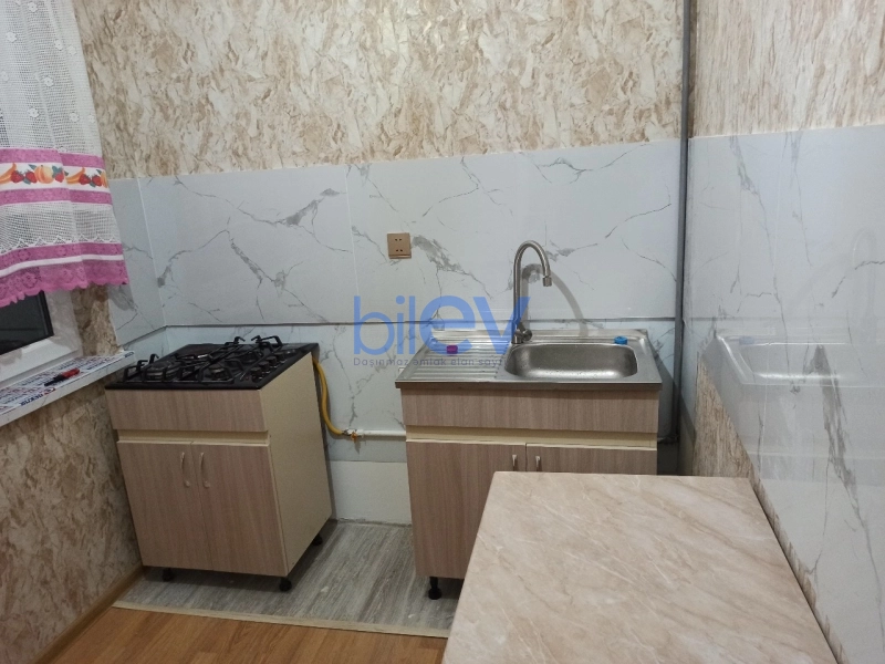 Aylıq Kirayə 2 otaqlı Köhnə Tikili bina evi  60m², Bakı