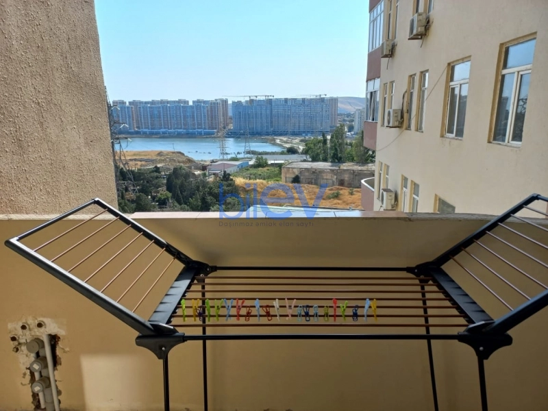 Aylıq Kirayə 2 otaqlı Yeni Tikili bina evi  90m², Bakı