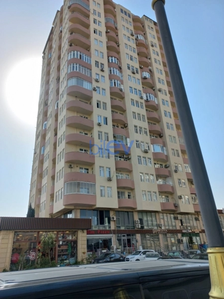 Aylıq Kirayə 2 otaqlı Yeni Tikili bina evi  90m², Bakı