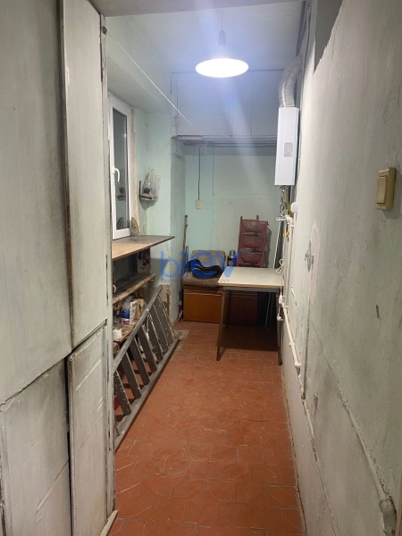 Aylıq Kirayə 2 otaqlı Köhnə Tikili bina evi  65m², Bakı