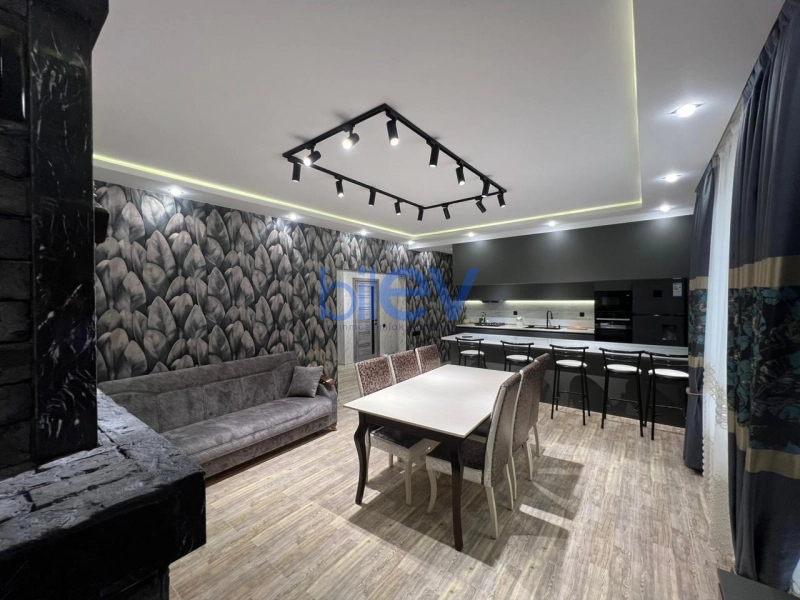 Günlük Kirayə 4 otaqlı Villa  300m², Qəbələ