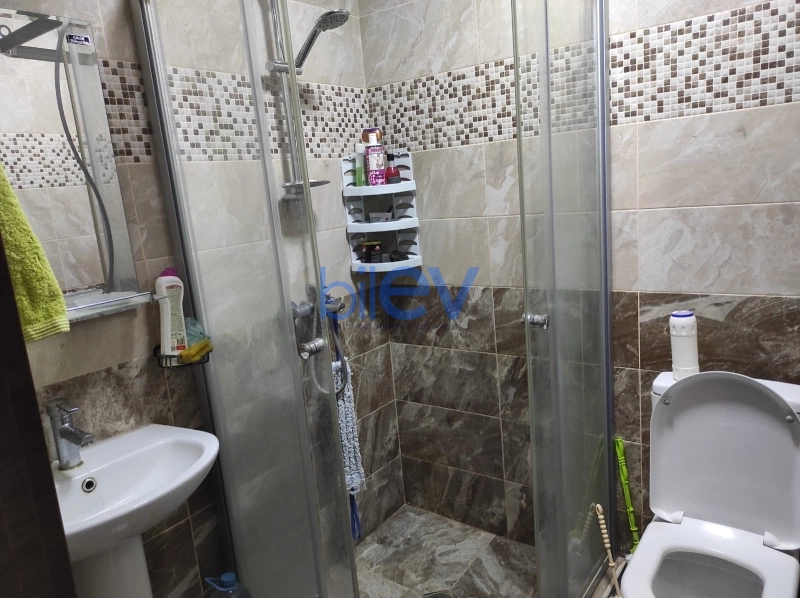 Aylıq Kirayə 3 otaqlı Köhnə Tikili bina evi  100m², Bakı