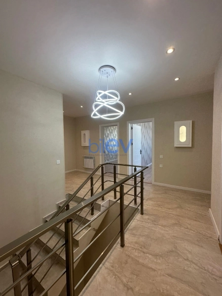 Satış 4 otaqlı Villa  170m², Bakı