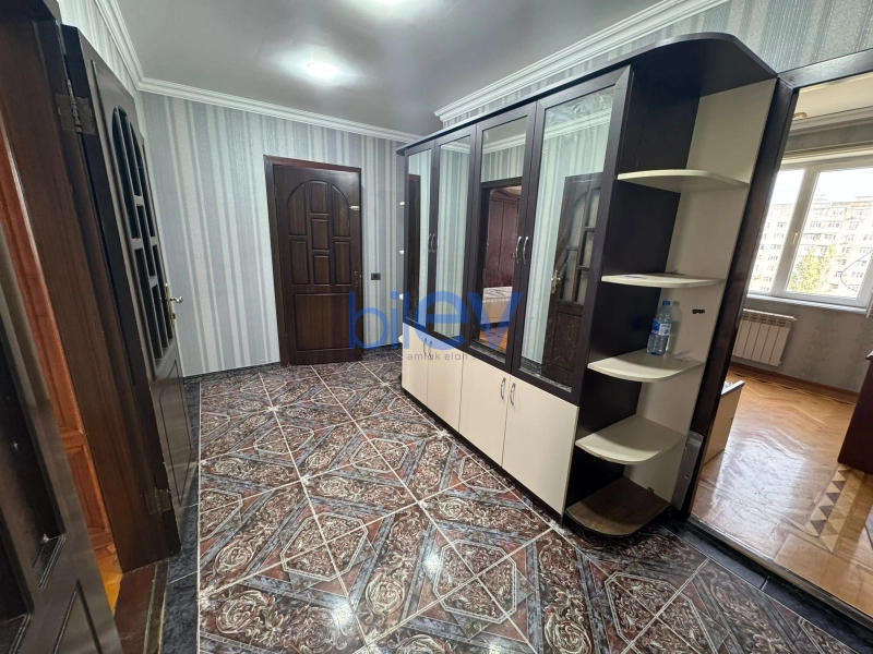 Aylıq Kirayə 3 otaqlı Köhnə Tikili bina evi  100m², Bakı