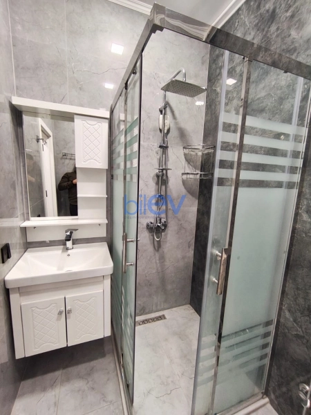 Aylıq Kirayə 3 otaqlı Yeni Tikili bina evi  100m², Bakı
