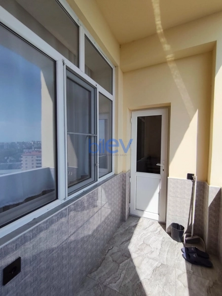 Aylıq Kirayə 3 otaqlı Yeni Tikili bina evi  100m², Bakı