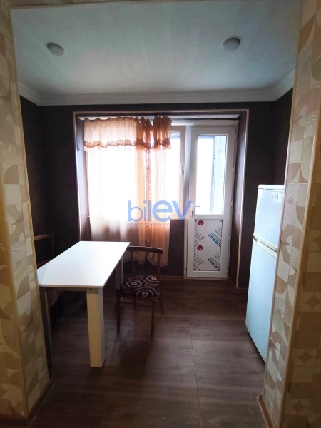 Aylıq Kirayə 2 otaqlı Köhnə Tikili bina evi  62m², Bakı