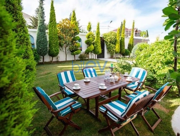 Günlük Kirayə 5 otaqlı Bağ evi  1000m², Bakı