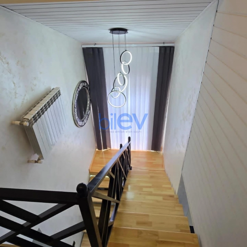 Günlük Kirayə 5 otaqlı Bağ evi  1000m², Bakı