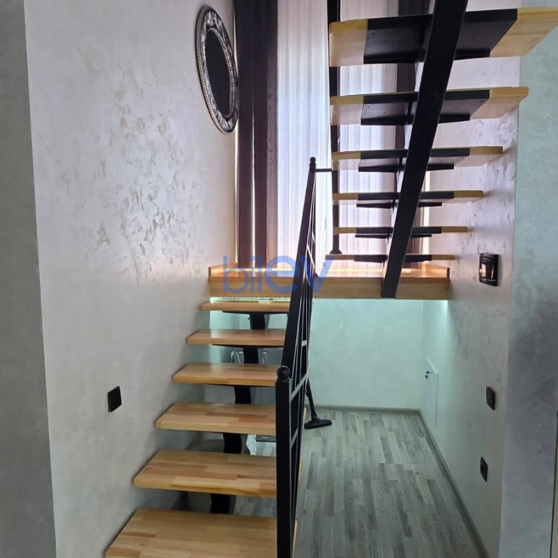 Günlük Kirayə 5 otaqlı Bağ evi  1000m², Bakı