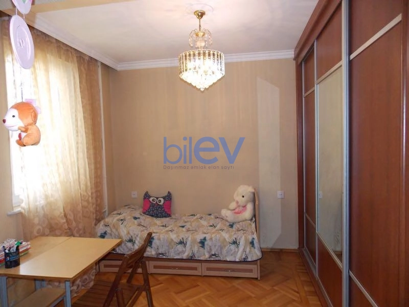 Aylıq Kirayə 3 otaqlı Yeni Tikili bina evi  110m², Bakı