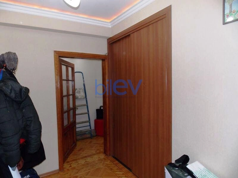 Aylıq Kirayə 3 otaqlı Yeni Tikili bina evi  110m², Bakı