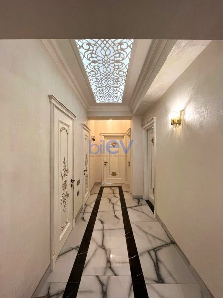 Aylıq Kirayə 3 otaqlı Yeni Tikili bina evi  127m², Bakı