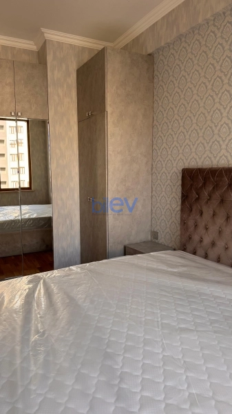 Aylıq Kirayə 2 otaqlı Yeni Tikili bina evi  65m², Bakı