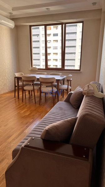 Aylıq Kirayə 2 otaqlı Yeni Tikili bina evi  65m², Bakı