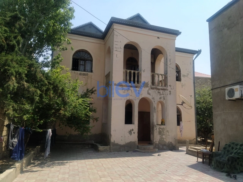 Satış 9 otaqlı Həyət evi  500m², Bakı