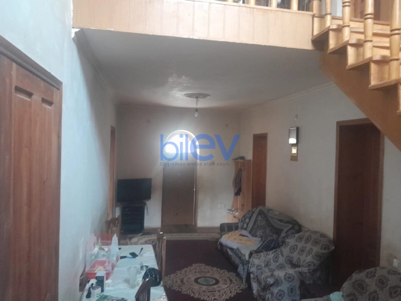Satış 9 otaqlı Həyət evi  500m², Bakı