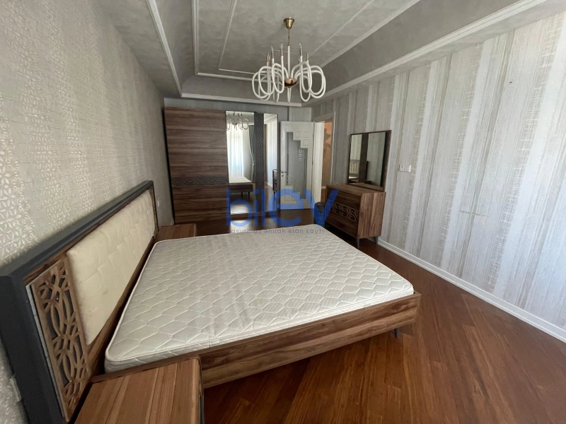 Aylıq Kirayə 2 otaqlı Yeni Tikili bina evi  98m², Bakı