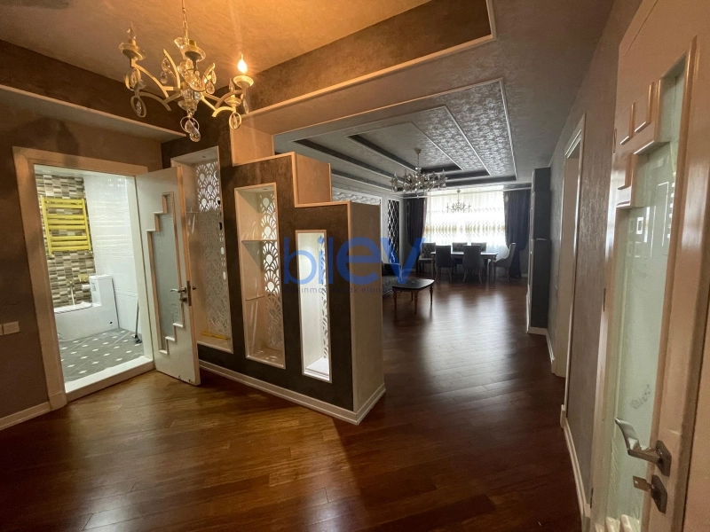 Aylıq Kirayə 2 otaqlı Yeni Tikili bina evi  98m², Bakı