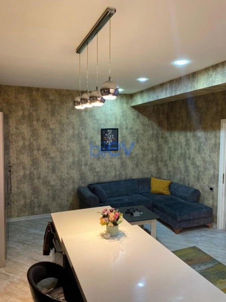 Aylıq Kirayə 3 otaqlı Yeni Tikili bina evi  170m², Bakı